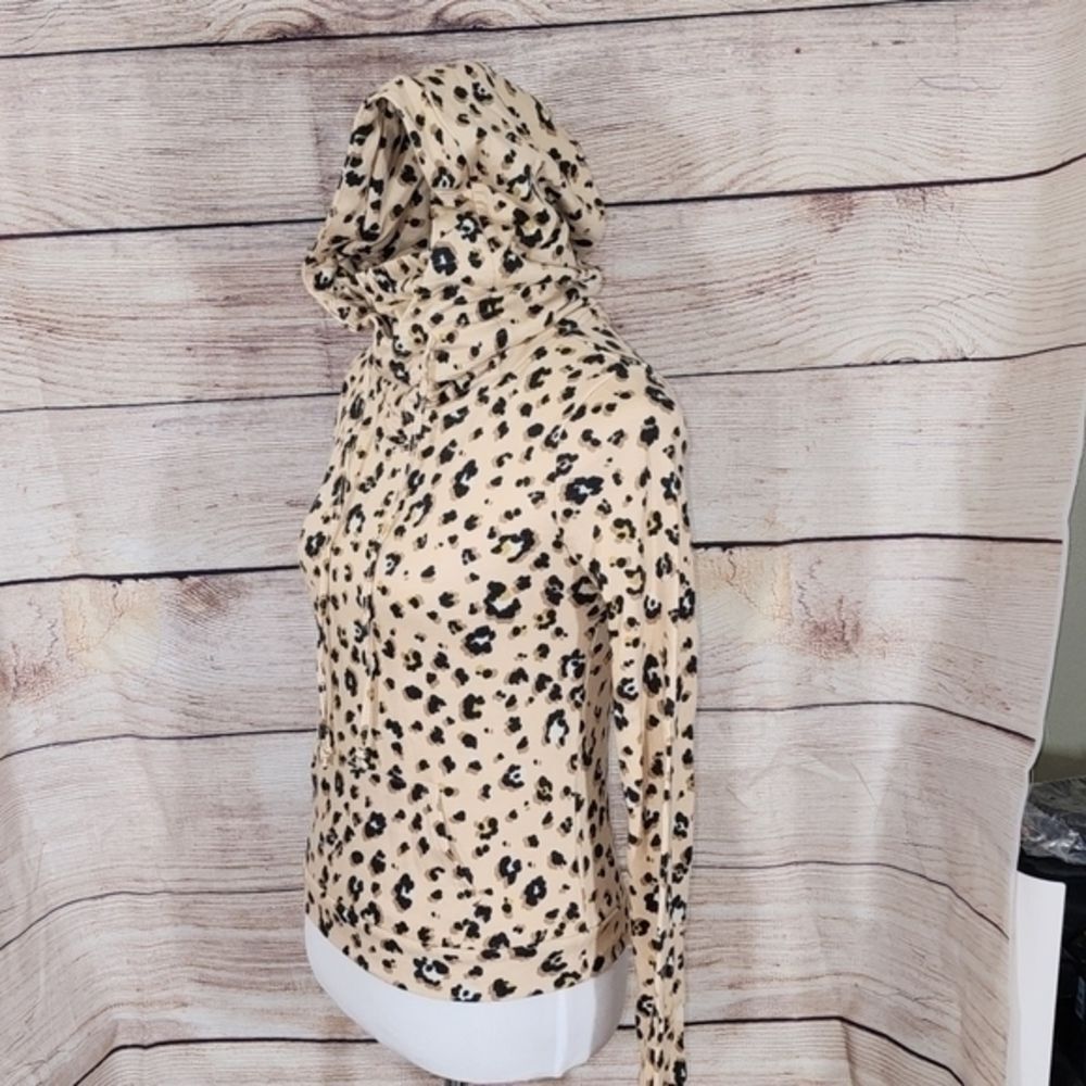 NWT Love Fire Animal Print‎ Sweatshirt Size X-Small - Picture 5 of 16